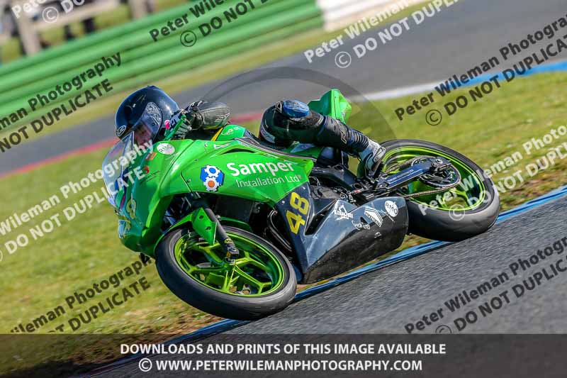 PJM Wedding Photography;enduro digital images;event digital images;eventdigitalimages;mallory park;mallory park photographs;mallory park trackday;mallory park trackday photographs;no limits trackdays;peter wileman photography;racing digital images;trackday digital images;trackday photos